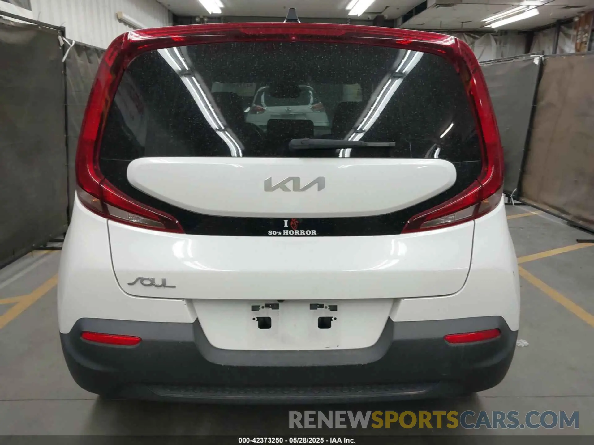 15 Photograph of a damaged car KNDJ23AU0N7172769 KIA SOUL 2022