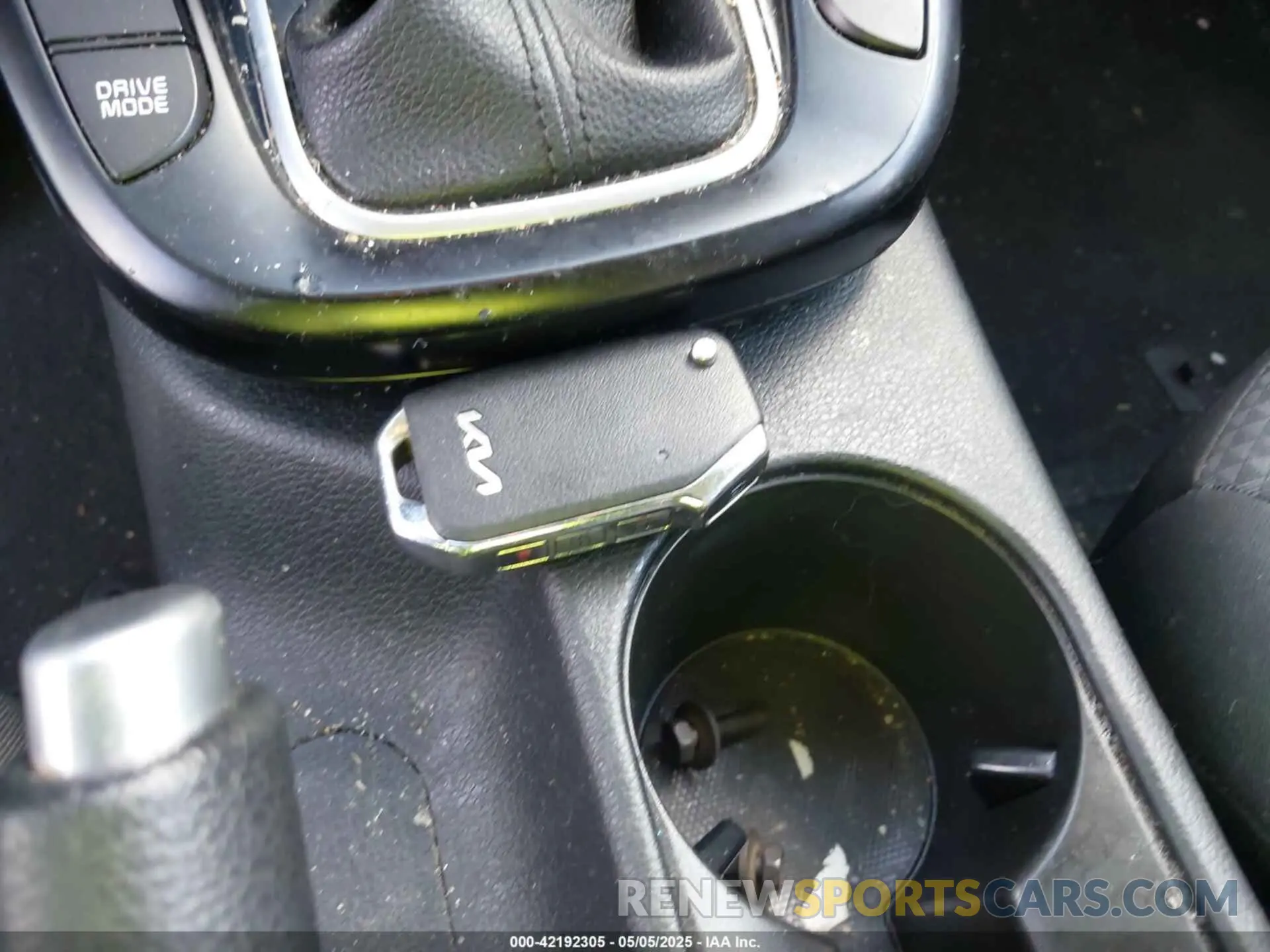 11 Photograph of a damaged car KNDJ23AU0N7172934 KIA SOUL 2022