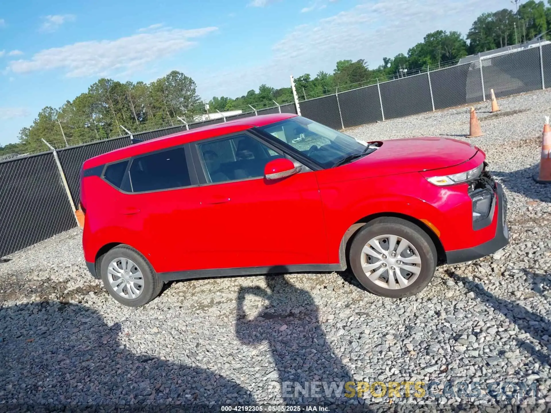 13 Photograph of a damaged car KNDJ23AU0N7172934 KIA SOUL 2022
