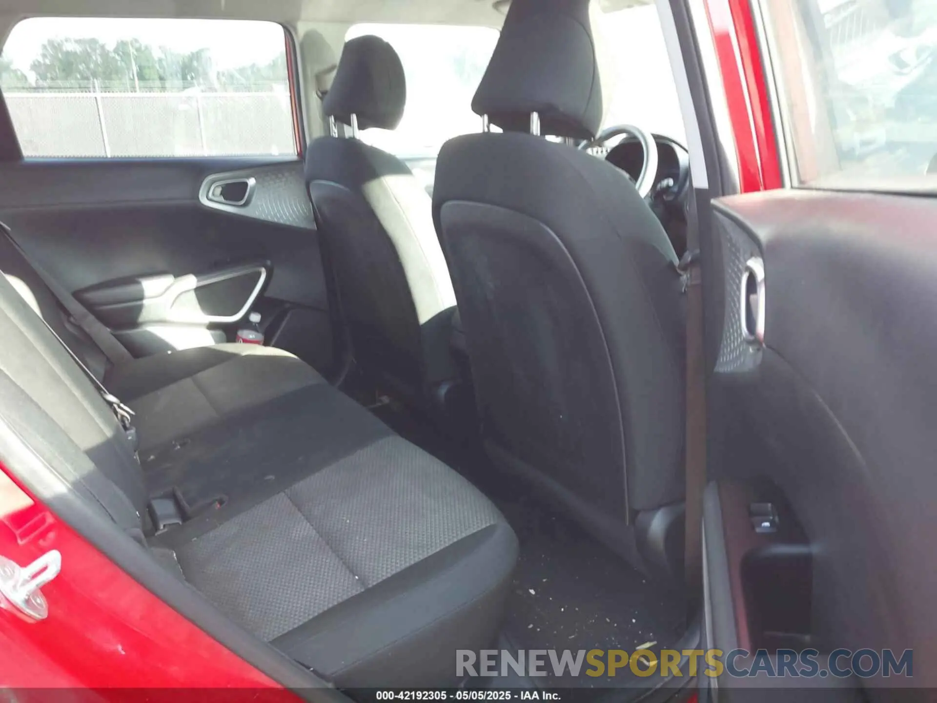 8 Photograph of a damaged car KNDJ23AU0N7172934 KIA SOUL 2022