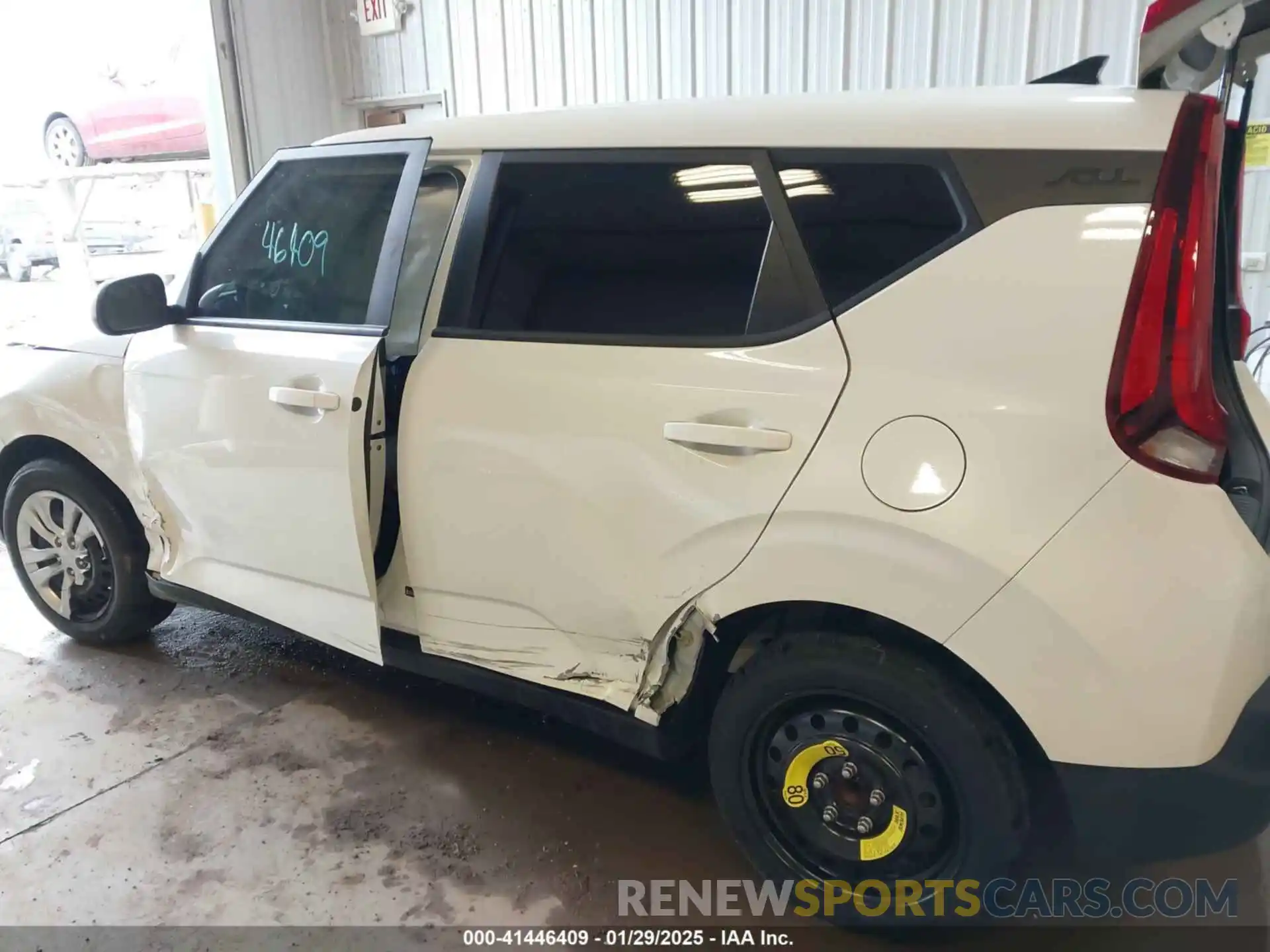 15 Photograph of a damaged car KNDJ23AU0N7811457 KIA SOUL 2022