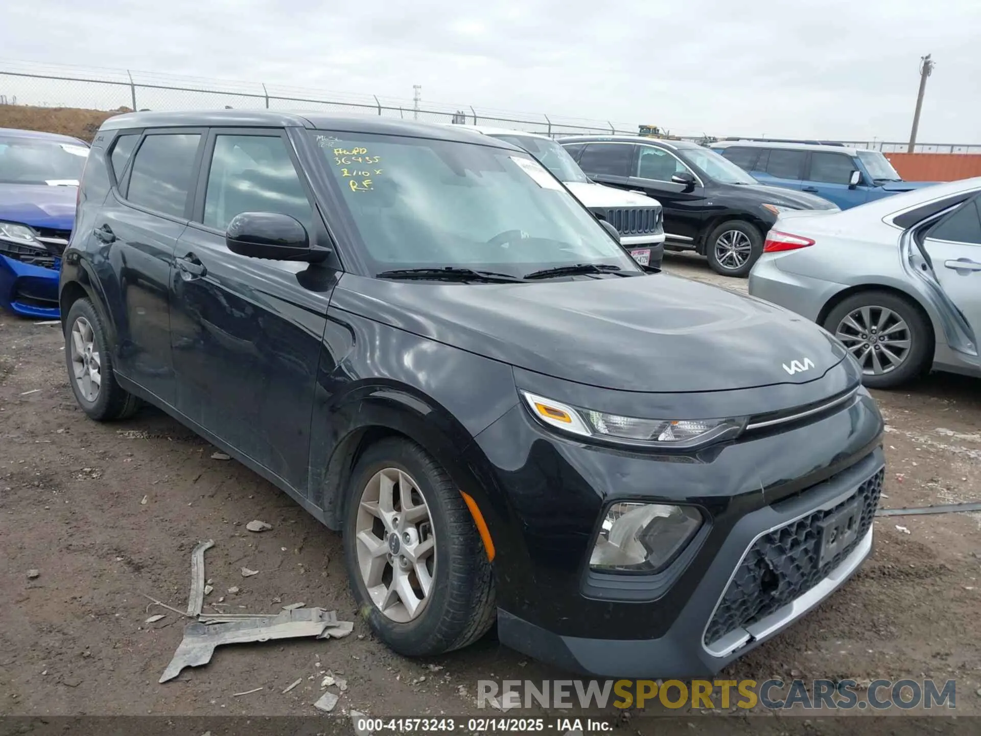 1 Photograph of a damaged car KNDJ23AU1N7162963 KIA SOUL 2022