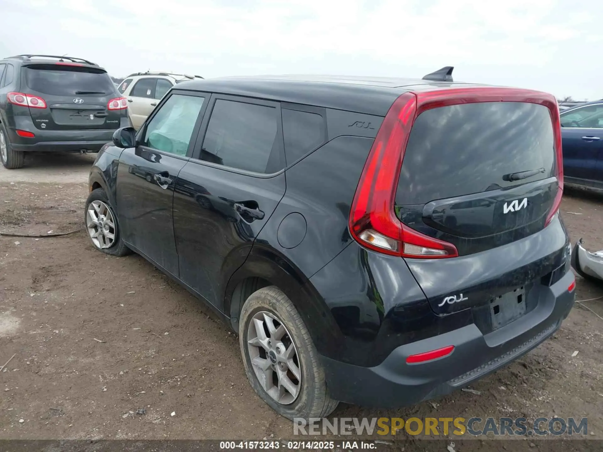 3 Photograph of a damaged car KNDJ23AU1N7162963 KIA SOUL 2022