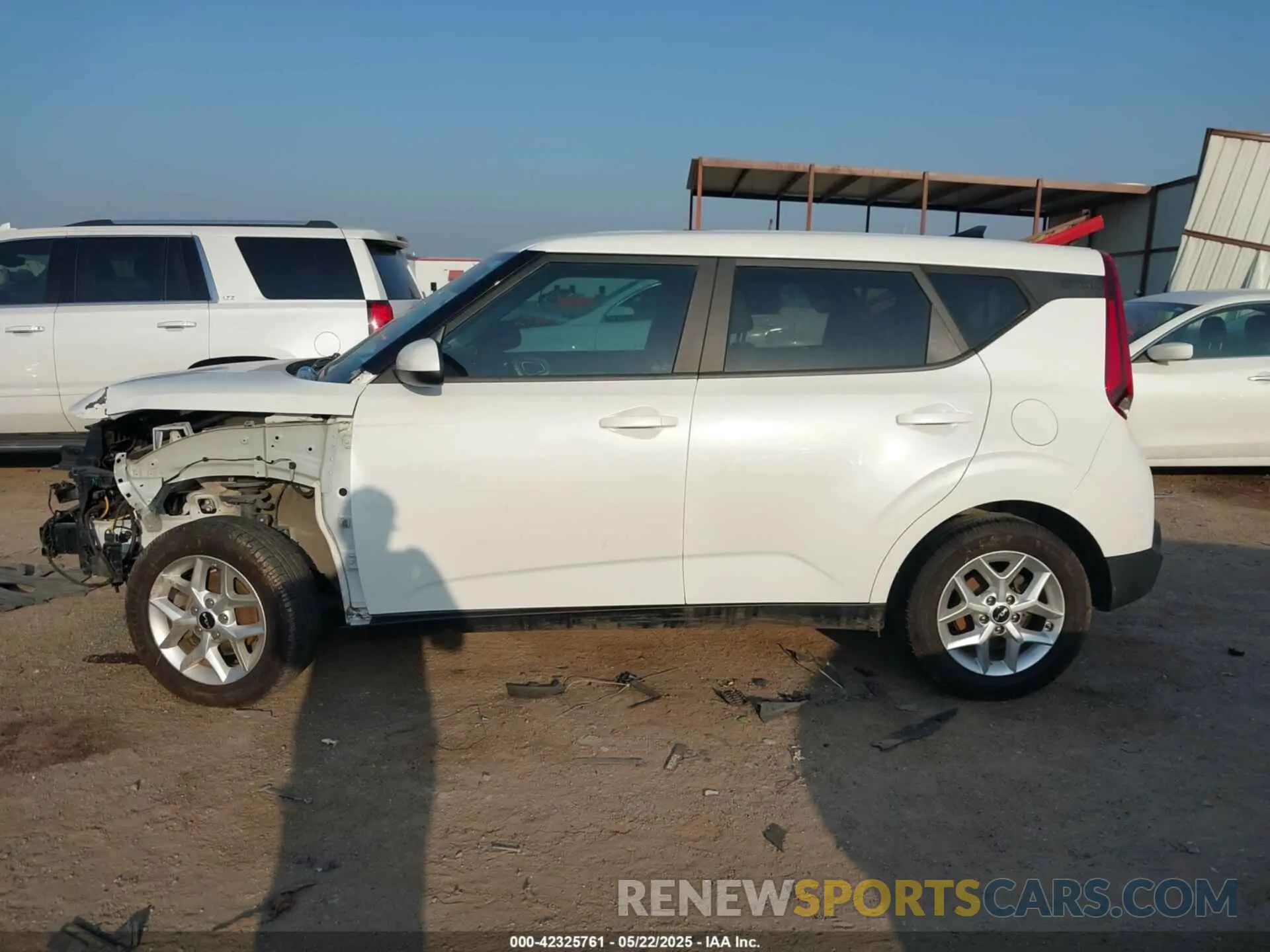 15 Photograph of a damaged car KNDJ23AU1N7165507 KIA SOUL 2022