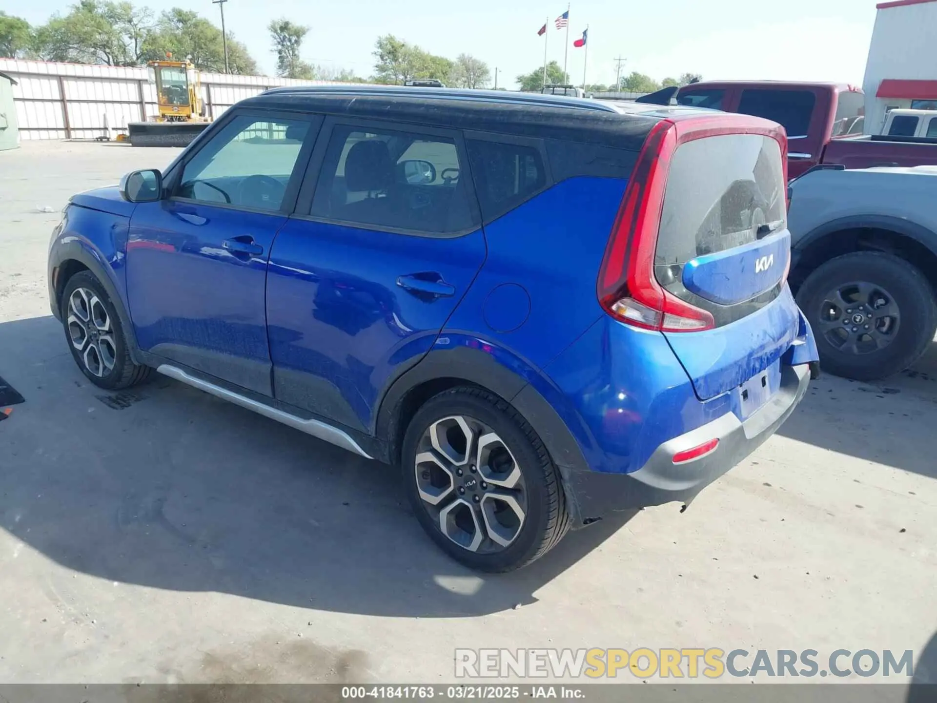 3 Photograph of a damaged car KNDJ23AU1N7170271 KIA SOUL 2022
