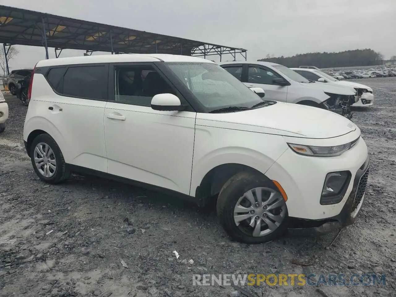 4 Photograph of a damaged car KNDJ23AU1N7173588 KIA SOUL 2022