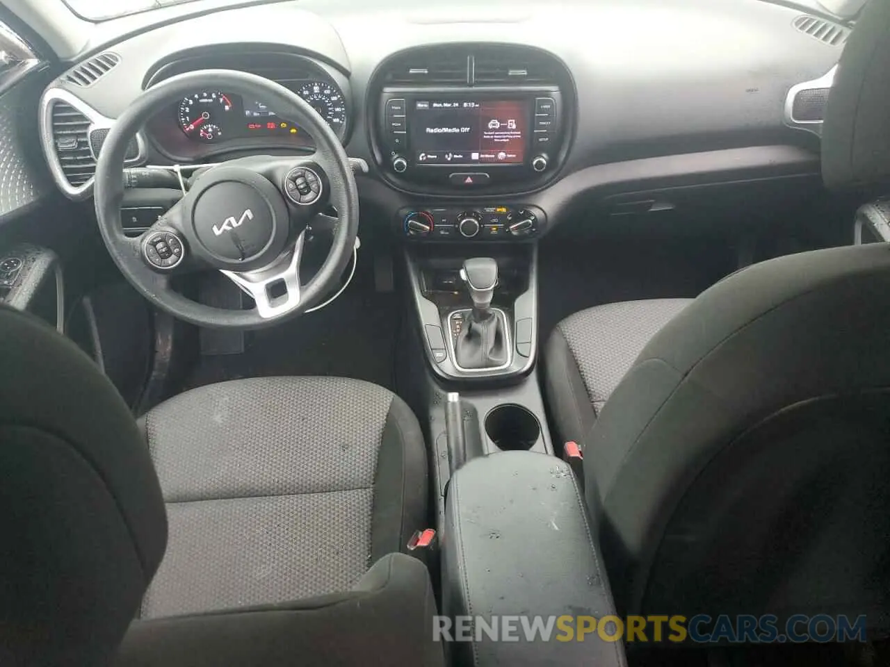 8 Photograph of a damaged car KNDJ23AU1N7173588 KIA SOUL 2022