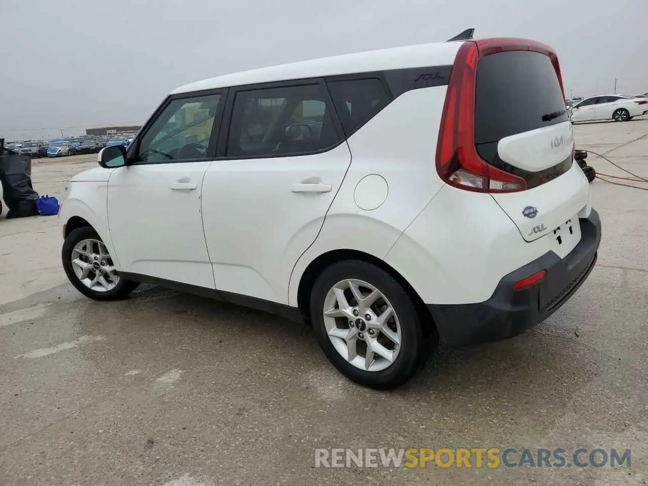 2 Photograph of a damaged car KNDJ23AU1N7177205 KIA SOUL 2022