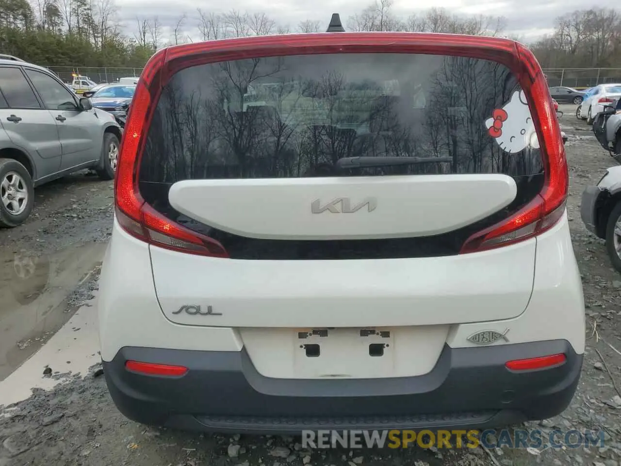 6 Photograph of a damaged car KNDJ23AU1N7180153 KIA SOUL 2022