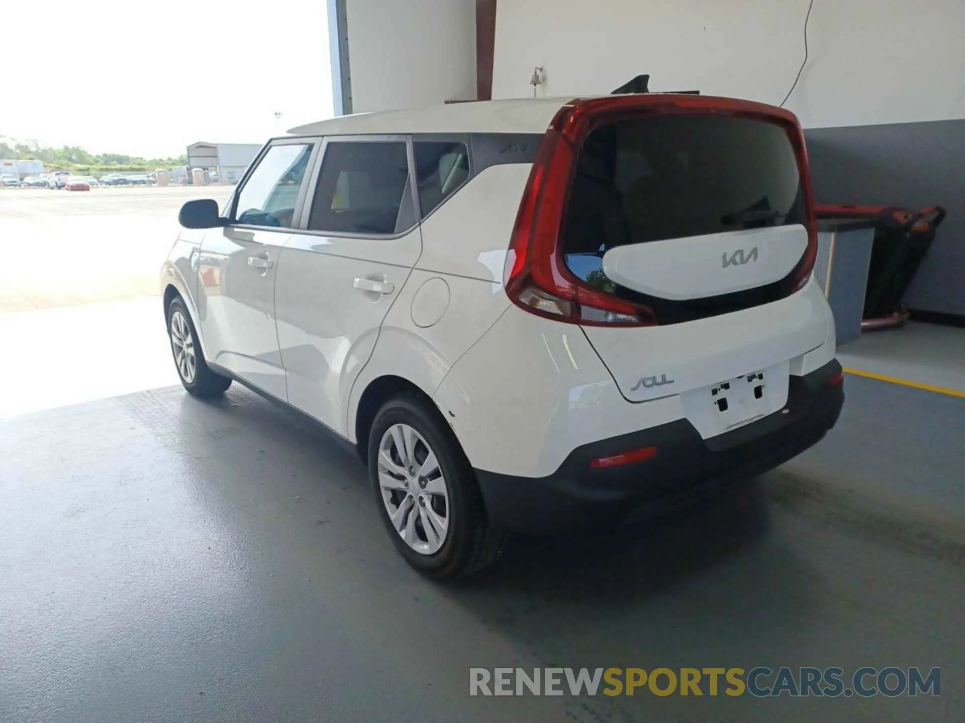 7 Photograph of a damaged car KNDJ23AU1N7181111 KIA SOUL 2022