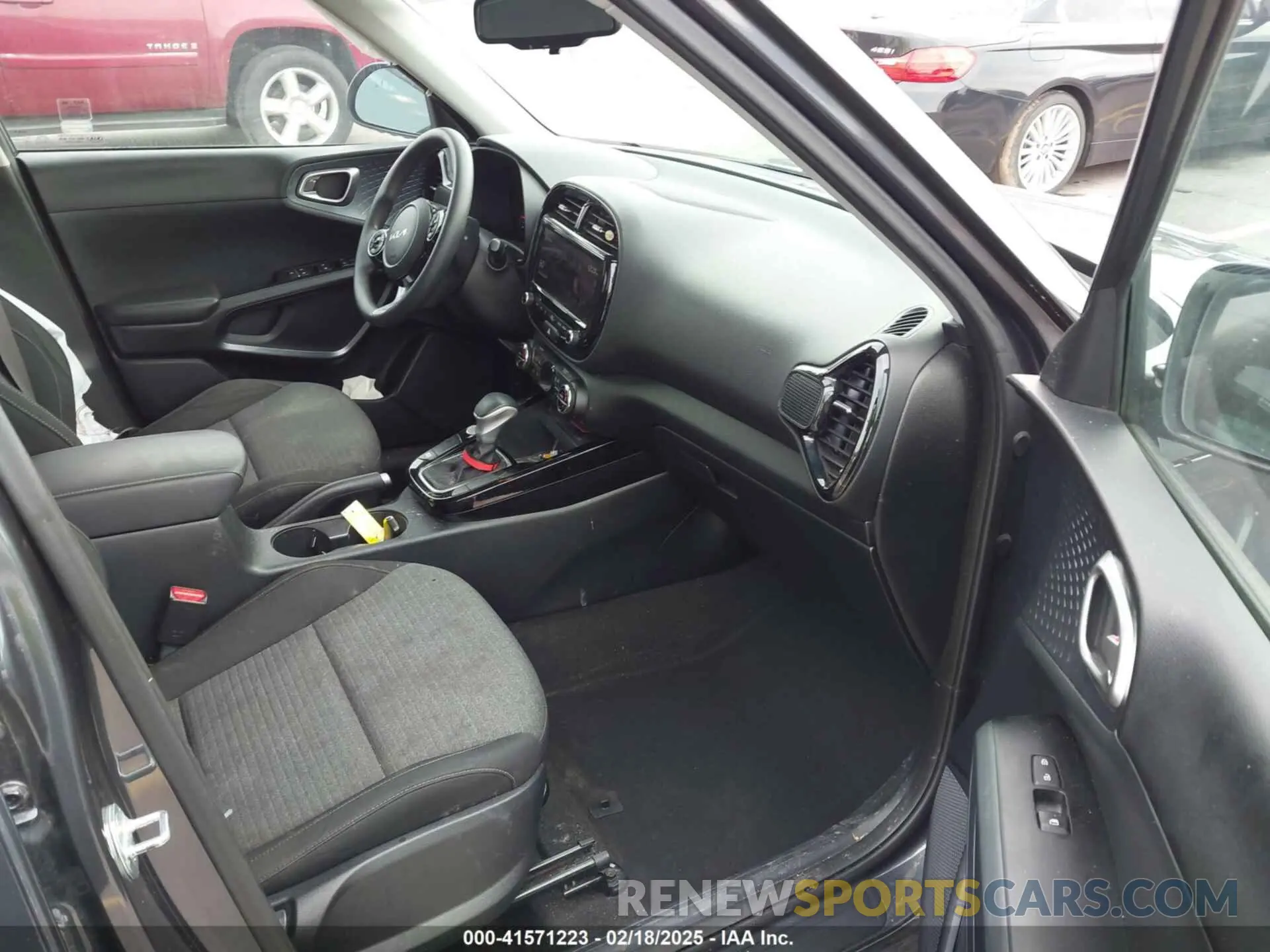 5 Photograph of a damaged car KNDJ23AU1N7802640 KIA SOUL 2022