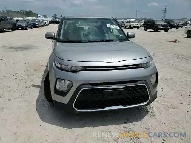 11 Photograph of a damaged car KNDJ23AU1N7809958 KIA SOUL 2022