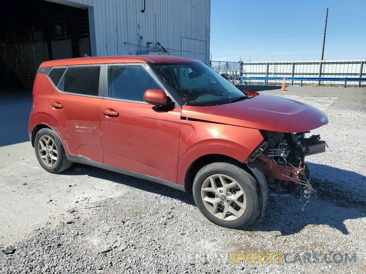 4 Photograph of a damaged car KNDJ23AU1N7837727 KIA SOUL 2022