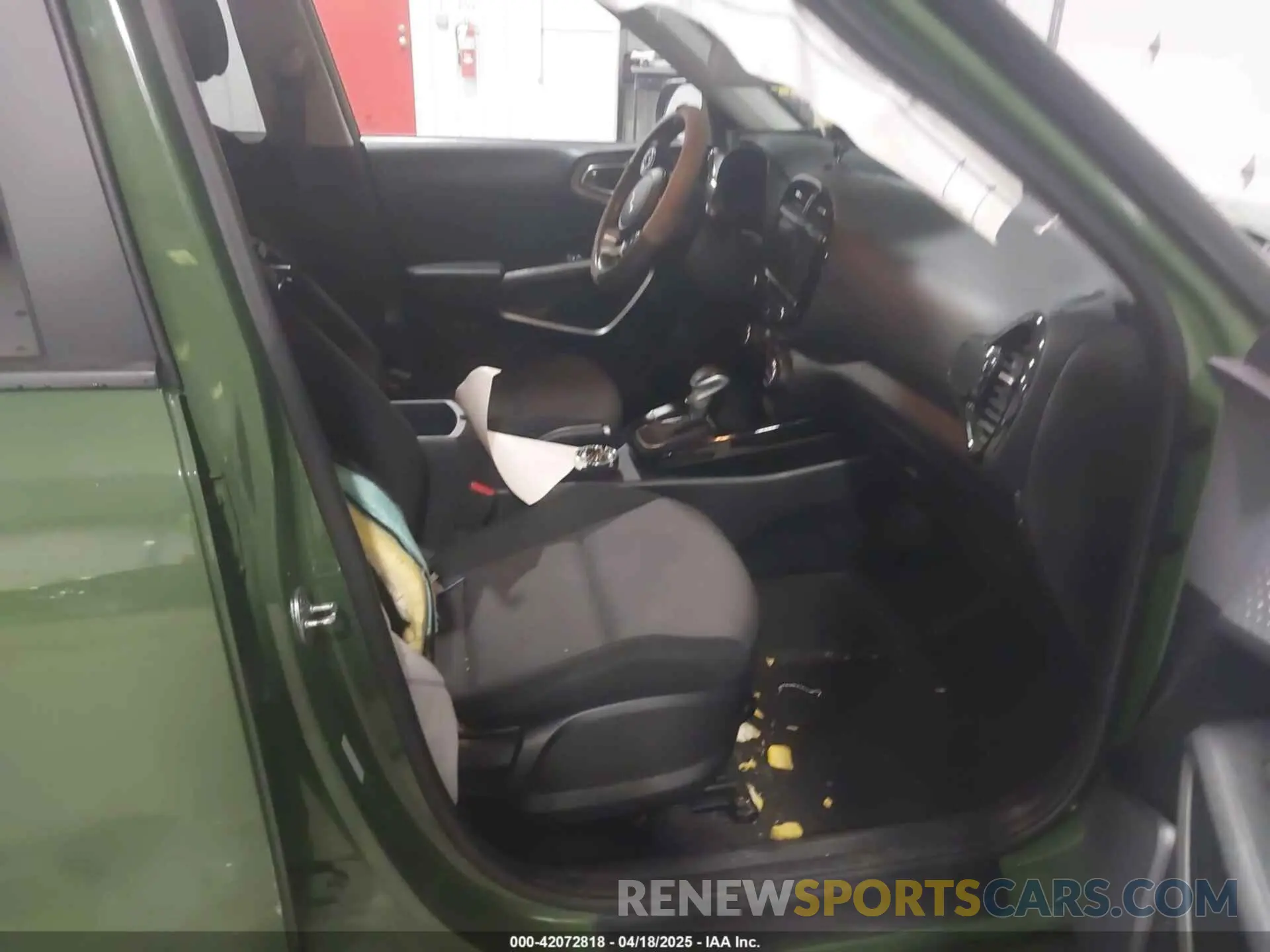 5 Photograph of a damaged car KNDJ23AU2N7154161 KIA SOUL 2022