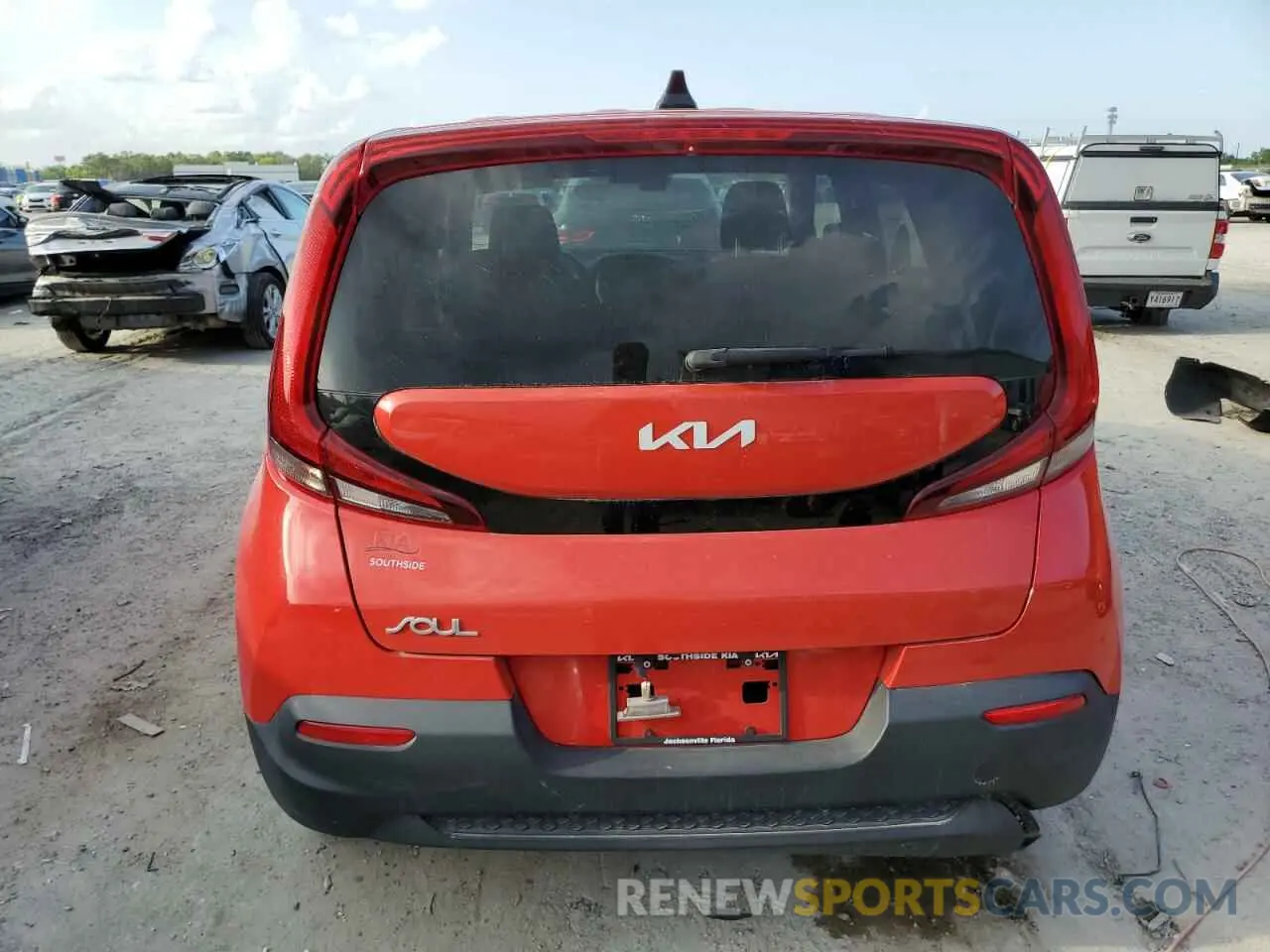 6 Photograph of a damaged car KNDJ23AU2N7166293 KIA SOUL 2022
