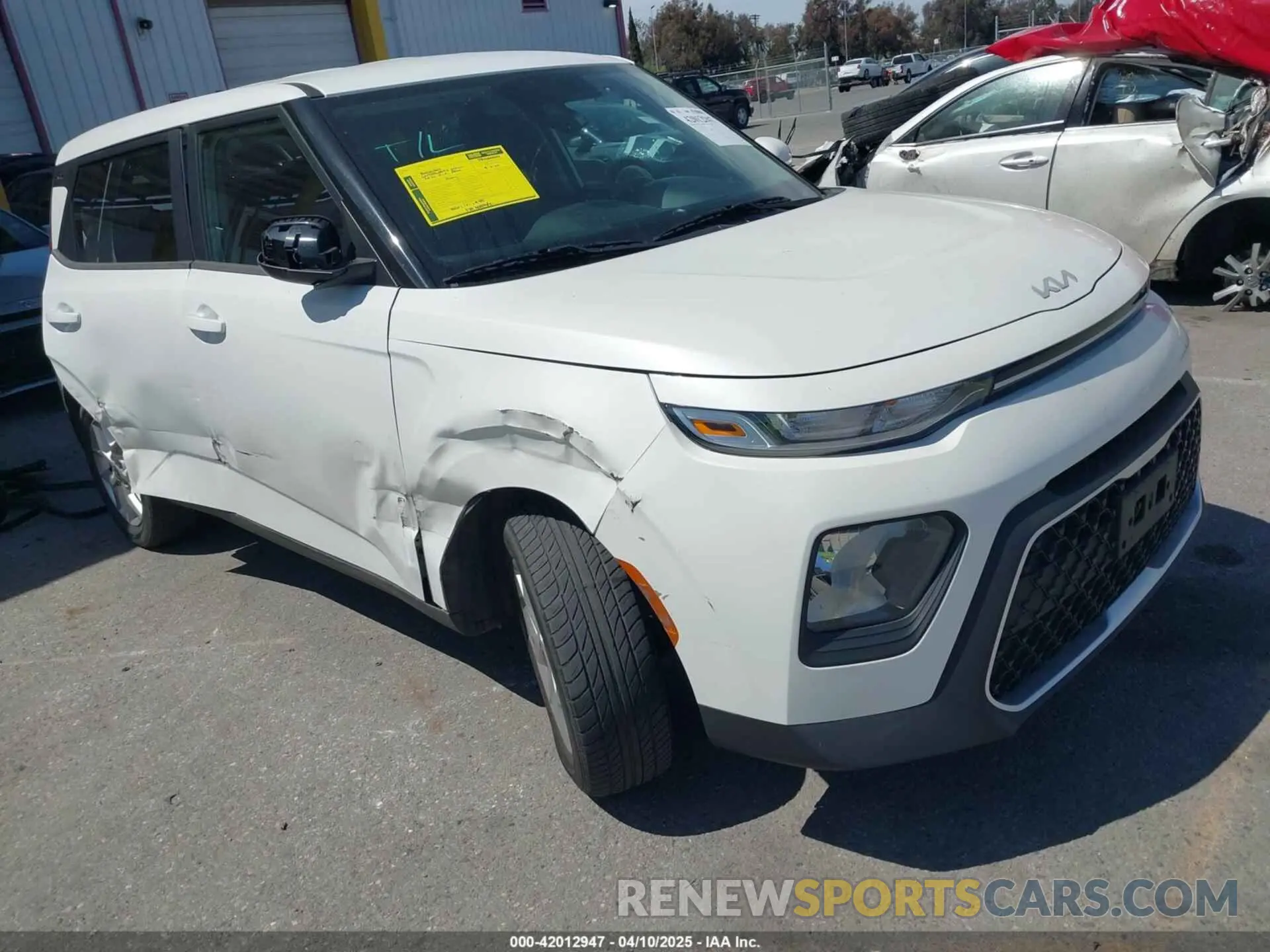 1 Photograph of a damaged car KNDJ23AU2N7168061 KIA SOUL 2022