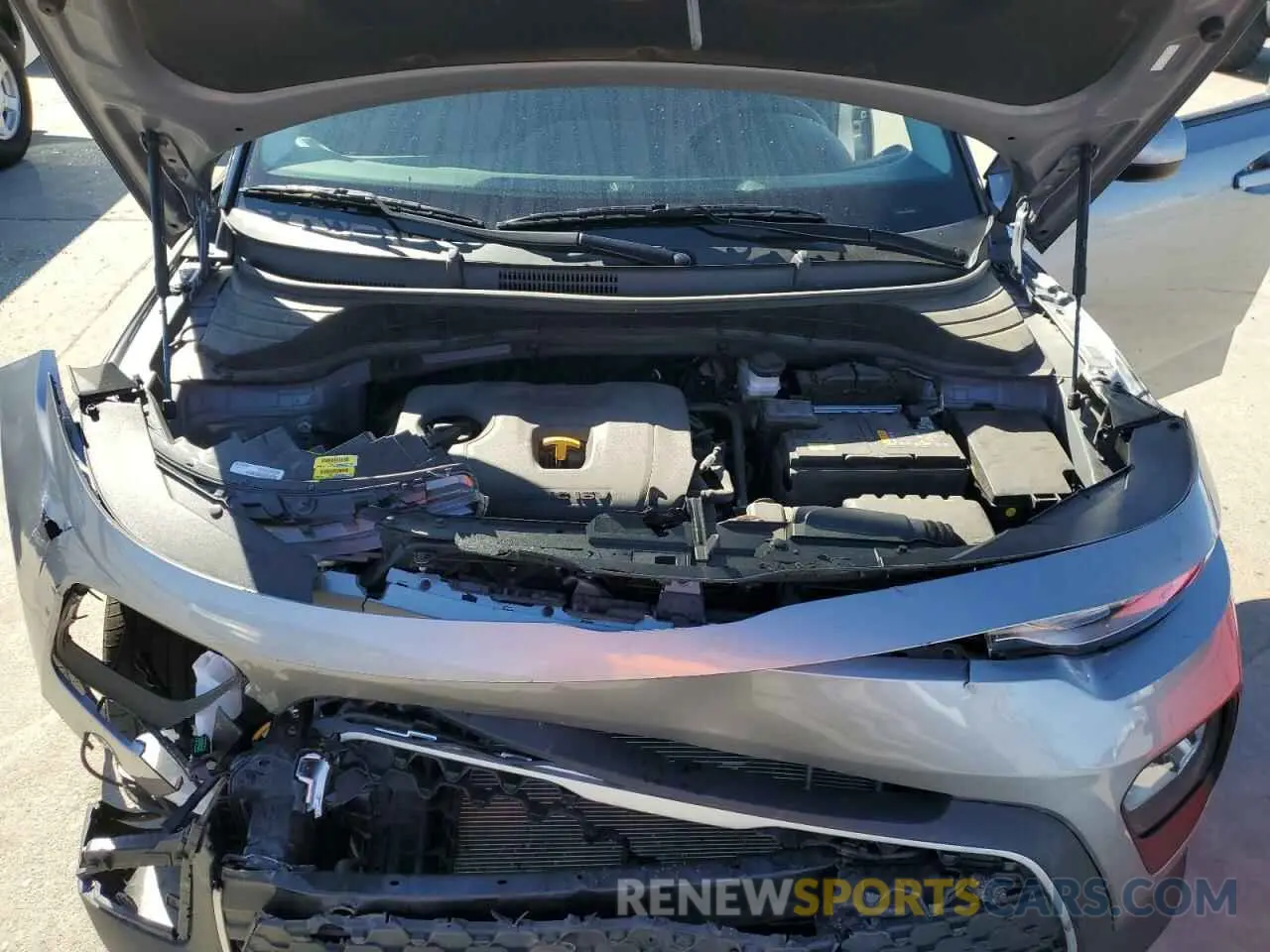 11 Photograph of a damaged car KNDJ23AU2N7809936 KIA SOUL 2022