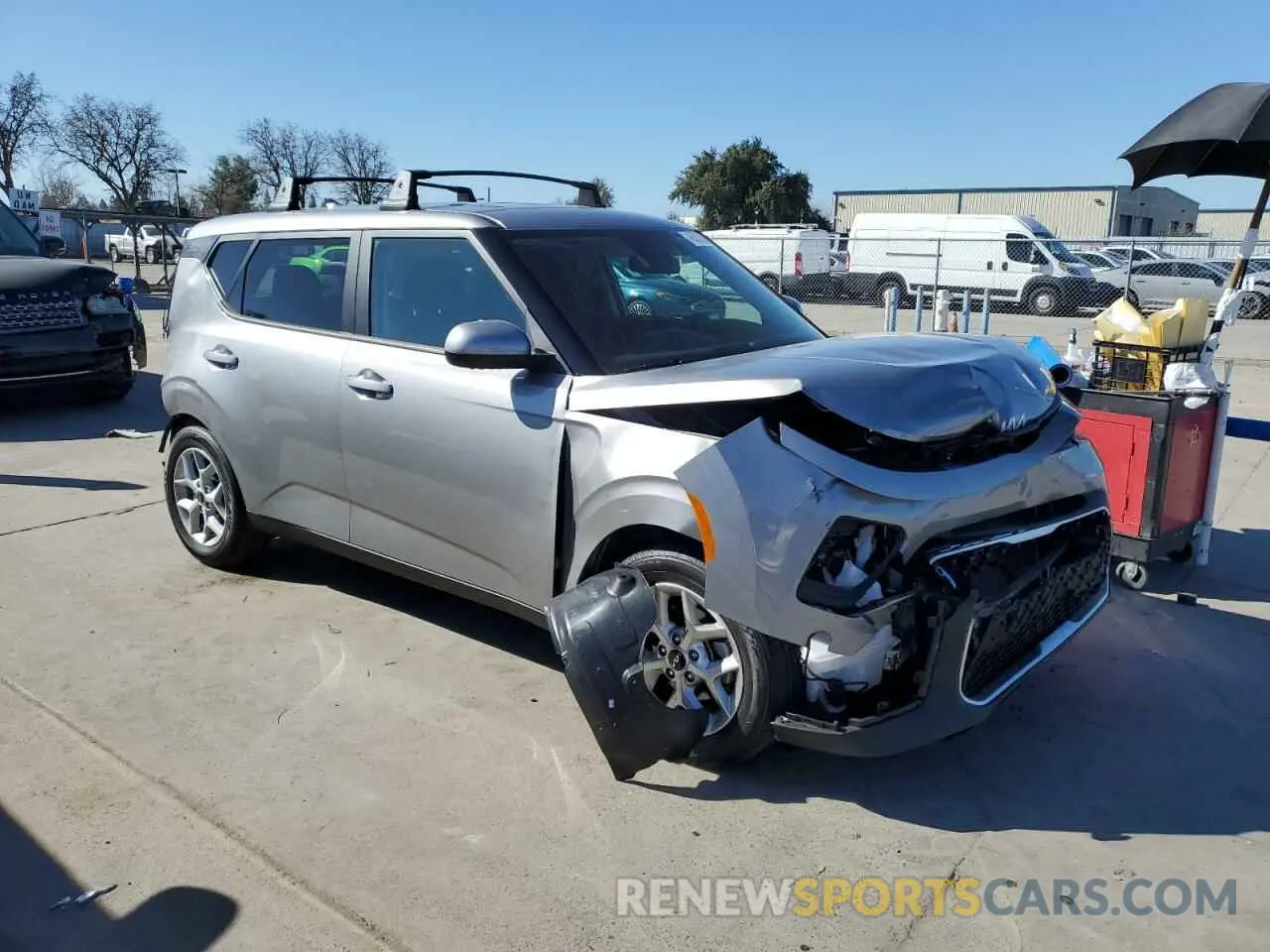 4 Photograph of a damaged car KNDJ23AU2N7809936 KIA SOUL 2022