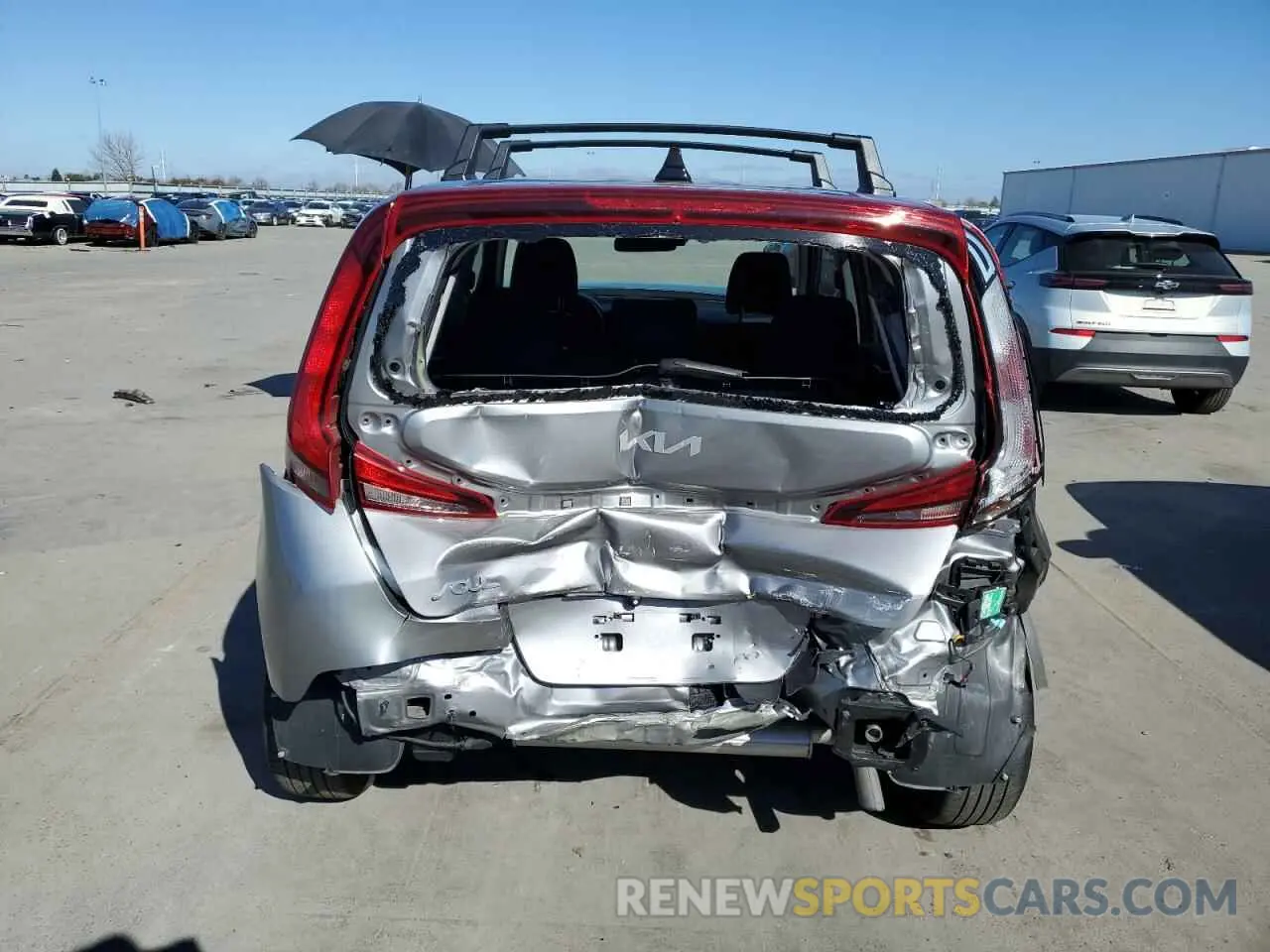 6 Photograph of a damaged car KNDJ23AU2N7809936 KIA SOUL 2022