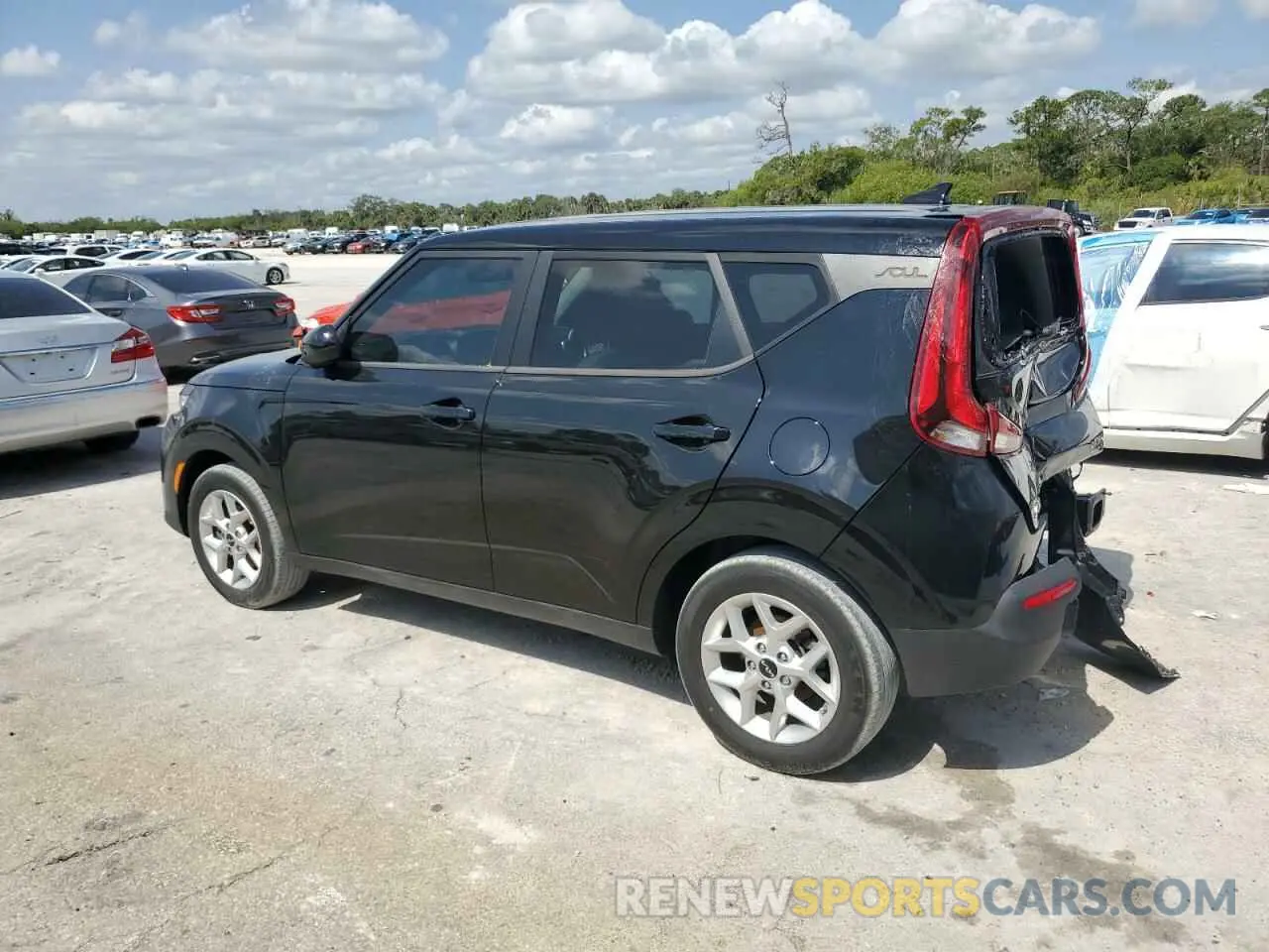 2 Photograph of a damaged car KNDJ23AU2N7811184 KIA SOUL 2022