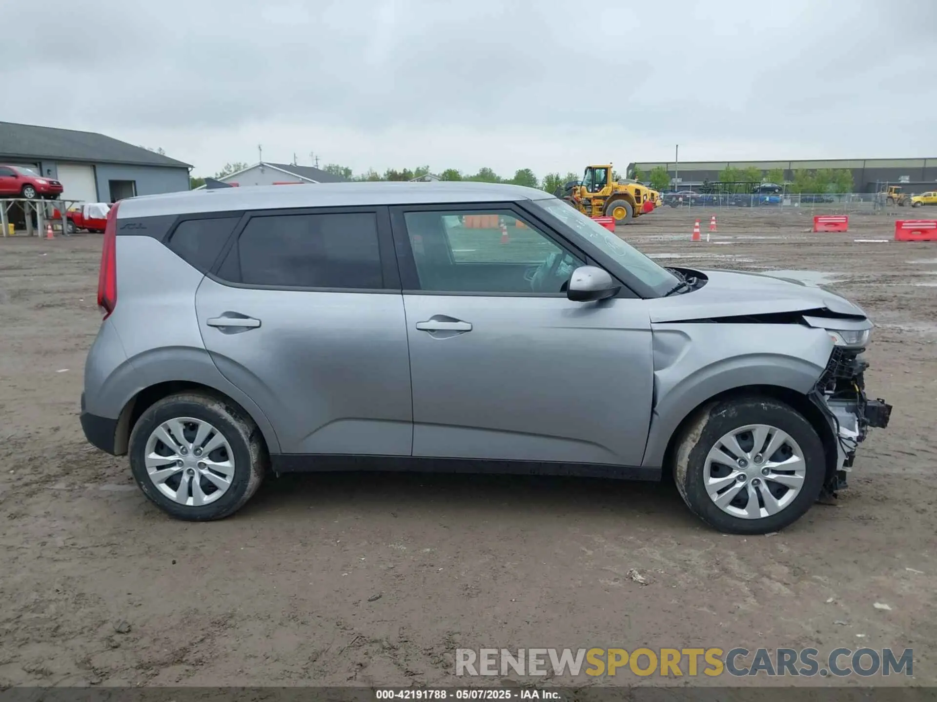 14 Photograph of a damaged car KNDJ23AU2N7821729 KIA SOUL 2022
