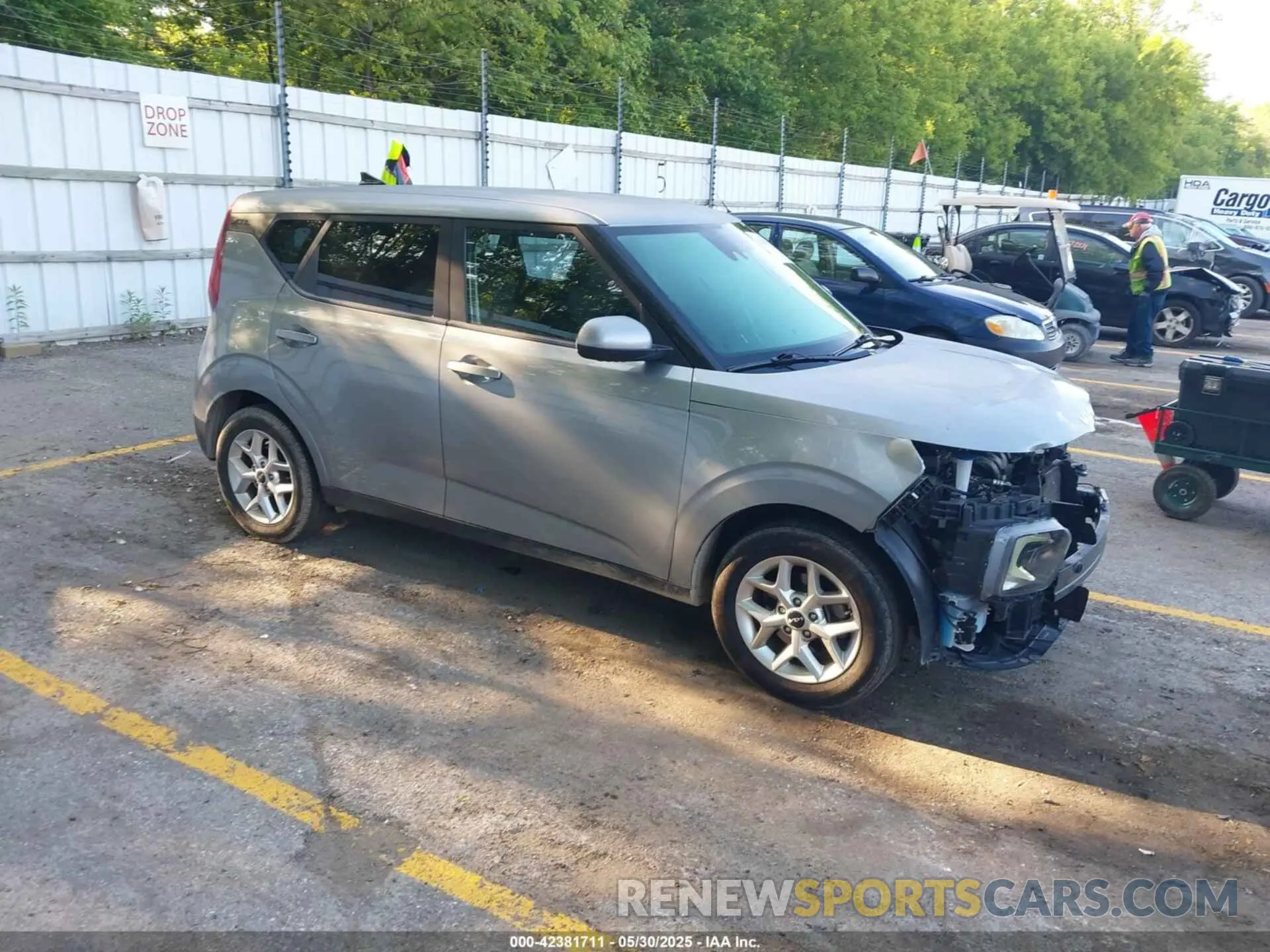 1 Photograph of a damaged car KNDJ23AU2N7824999 KIA SOUL 2022