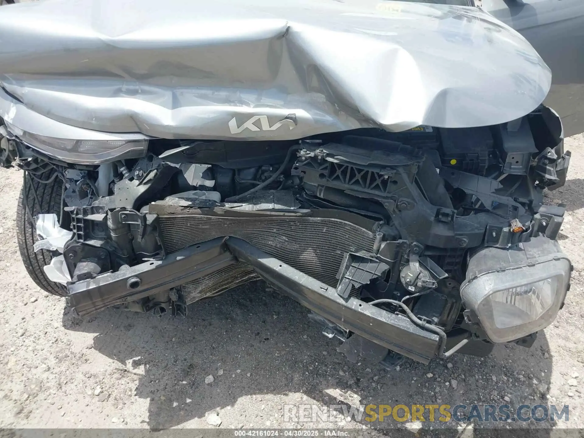 6 Photograph of a damaged car KNDJ23AU3N7801330 KIA SOUL 2022