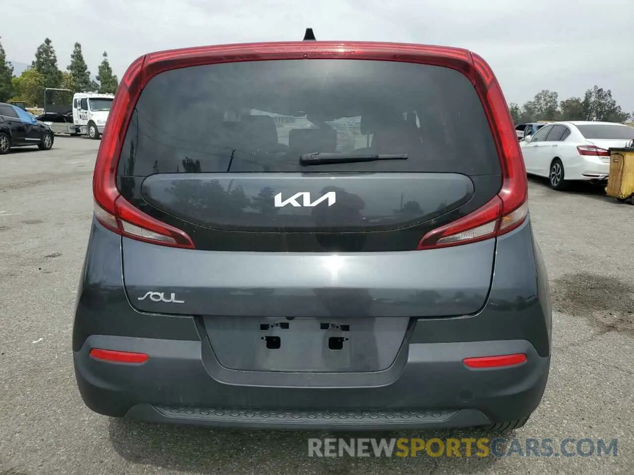 6 Photograph of a damaged car KNDJ23AU3N7801750 KIA SOUL 2022