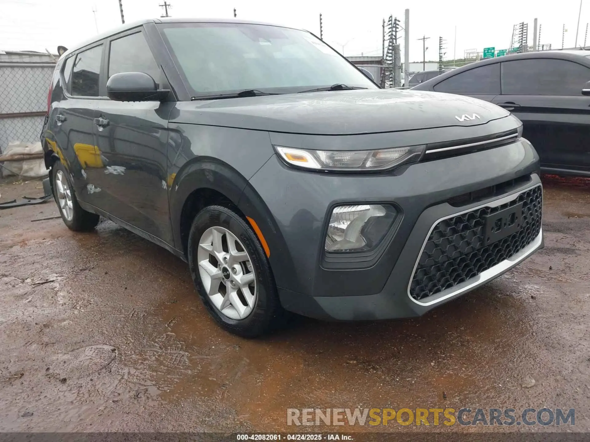 1 Photograph of a damaged car KNDJ23AU3N7810674 KIA SOUL 2022