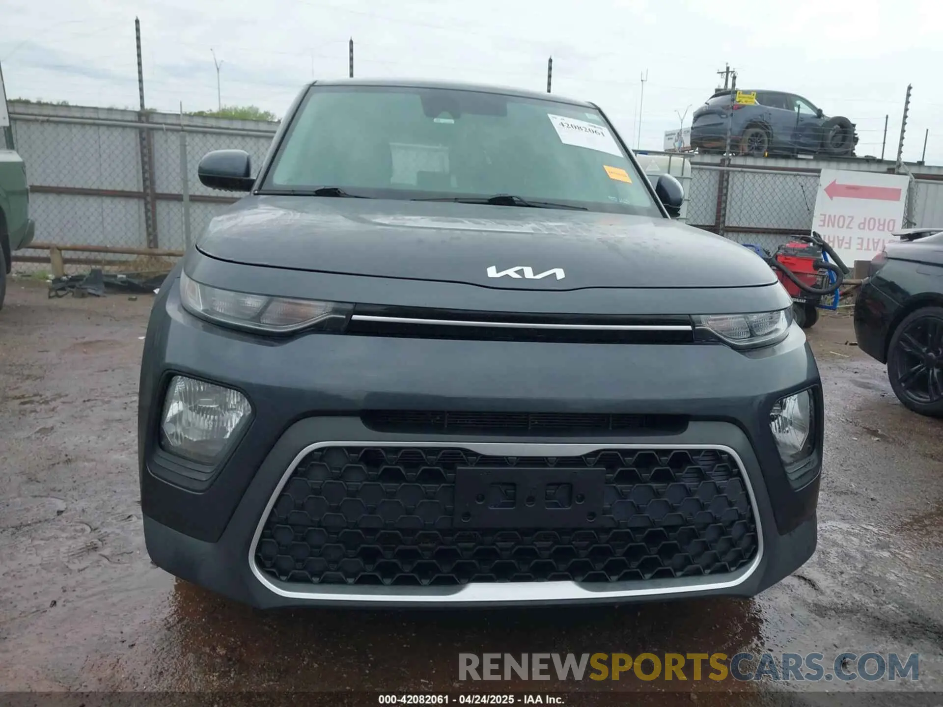 13 Photograph of a damaged car KNDJ23AU3N7810674 KIA SOUL 2022