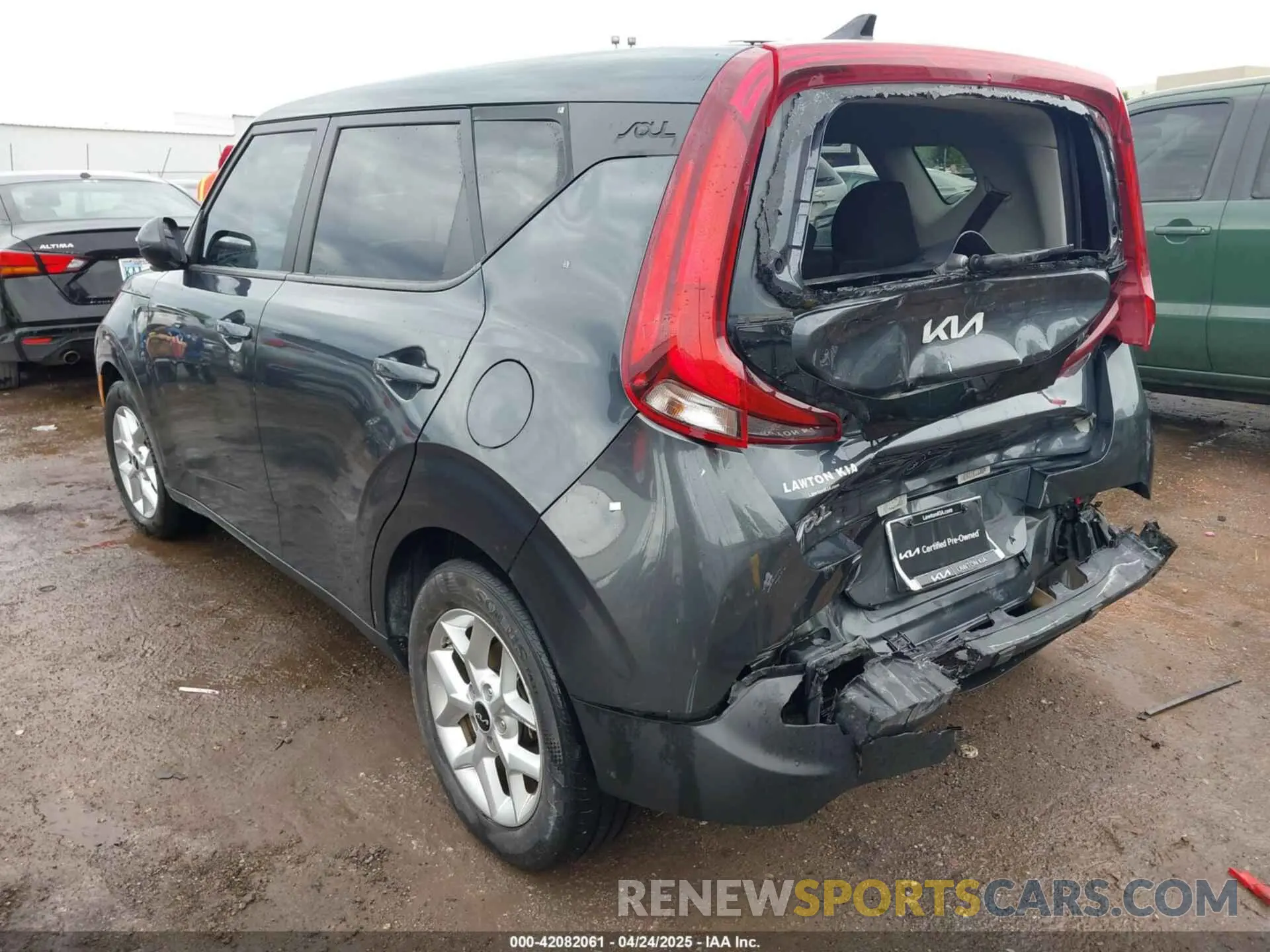 3 Photograph of a damaged car KNDJ23AU3N7810674 KIA SOUL 2022