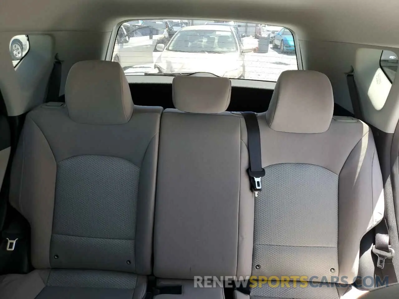 10 Photograph of a damaged car KNDJ23AU3N7836496 KIA SOUL 2022