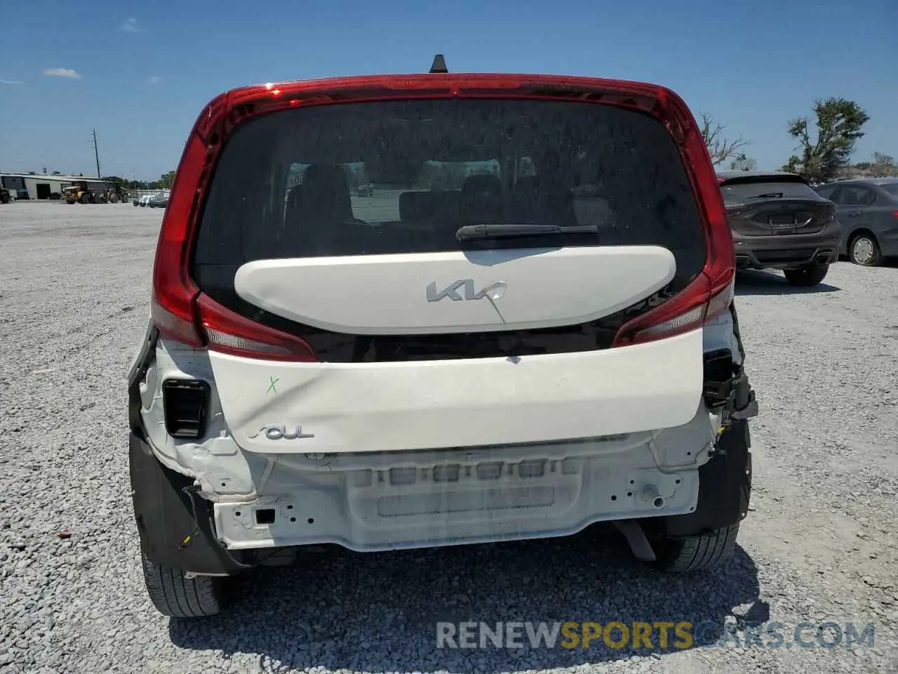 6 Photograph of a damaged car KNDJ23AU3N7836496 KIA SOUL 2022