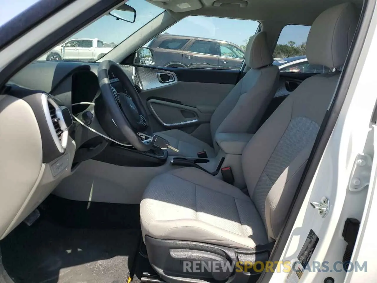 7 Photograph of a damaged car KNDJ23AU3N7836496 KIA SOUL 2022