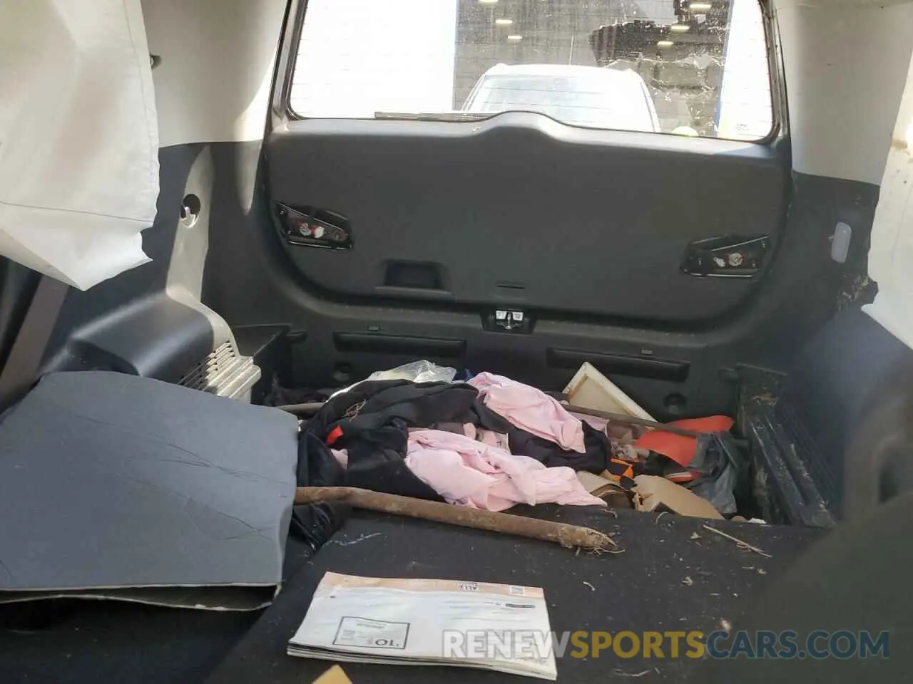 10 Photograph of a damaged car KNDJ23AU4N7172077 KIA SOUL 2022