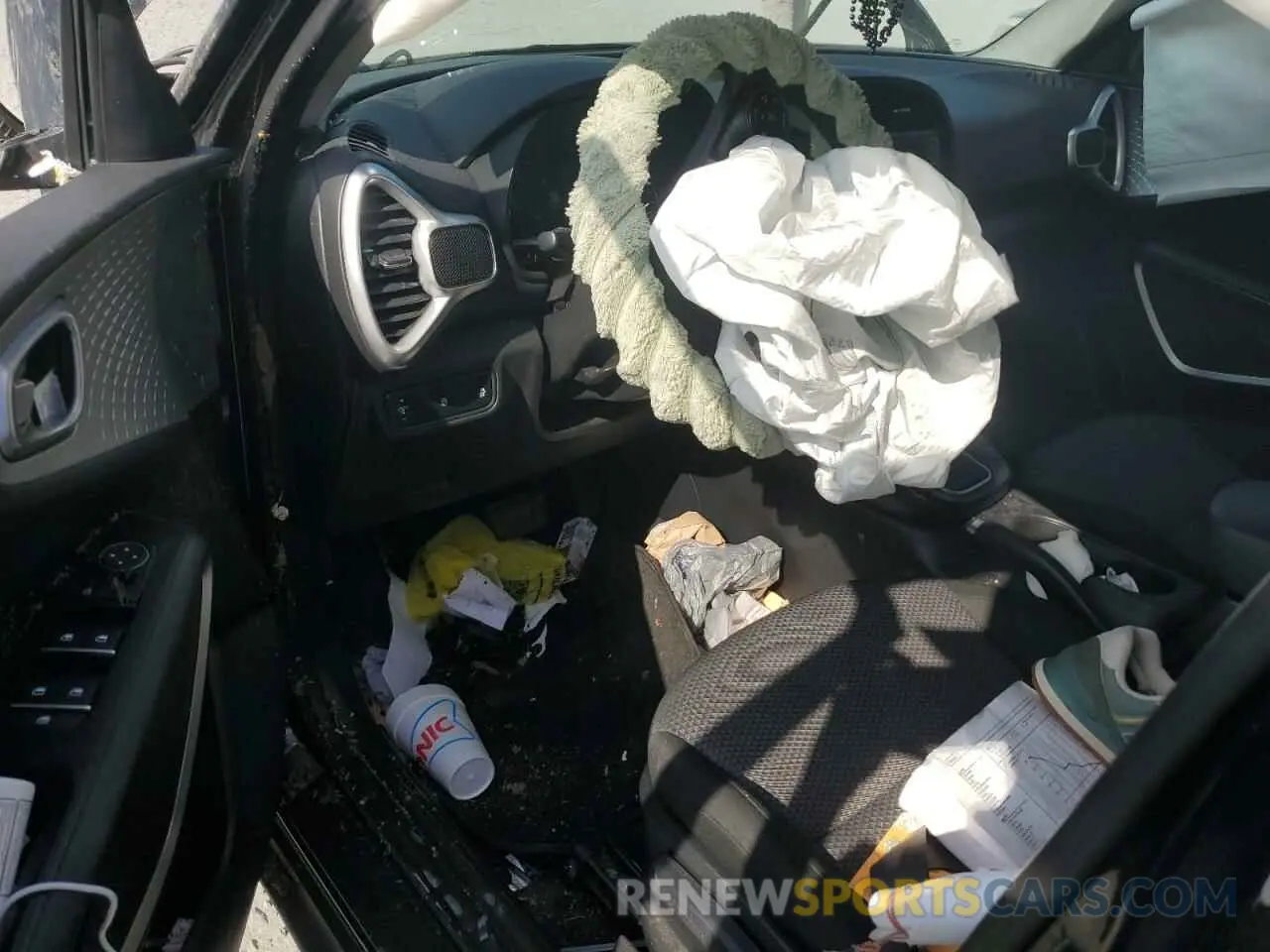 8 Photograph of a damaged car KNDJ23AU4N7172077 KIA SOUL 2022