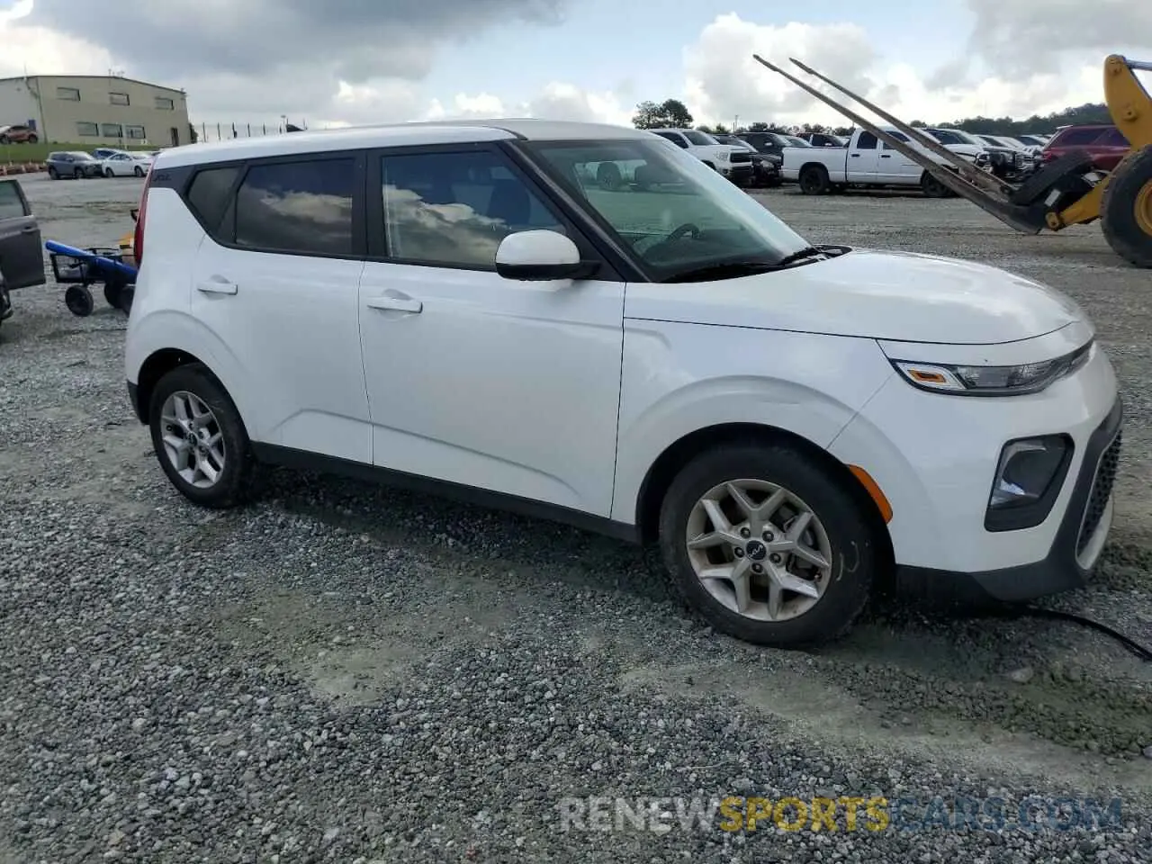 4 Photograph of a damaged car KNDJ23AU4N7179546 KIA SOUL 2022