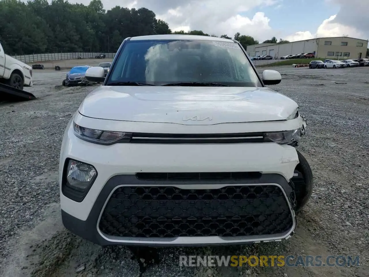 5 Photograph of a damaged car KNDJ23AU4N7179546 KIA SOUL 2022