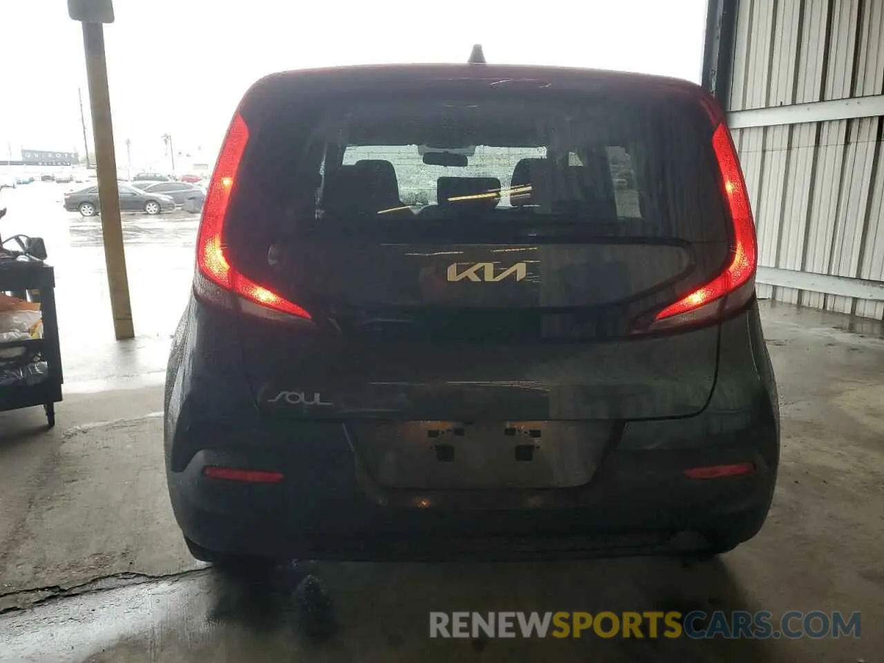 6 Photograph of a damaged car KNDJ23AU4N7802079 KIA SOUL 2022