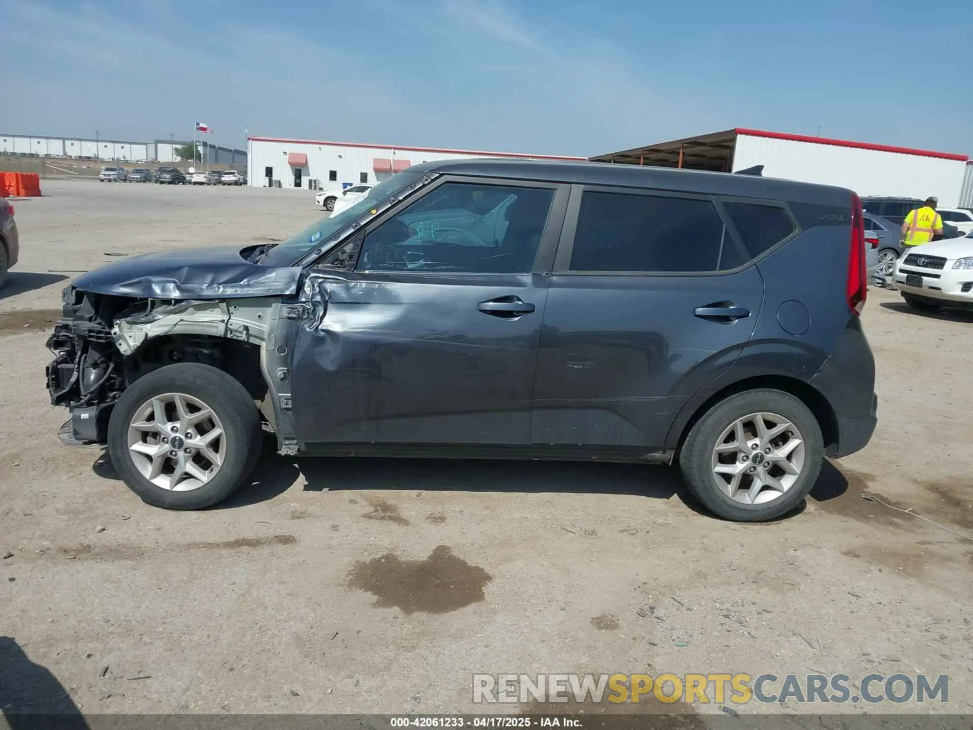 15 Photograph of a damaged car KNDJ23AU4N7808125 KIA SOUL 2022