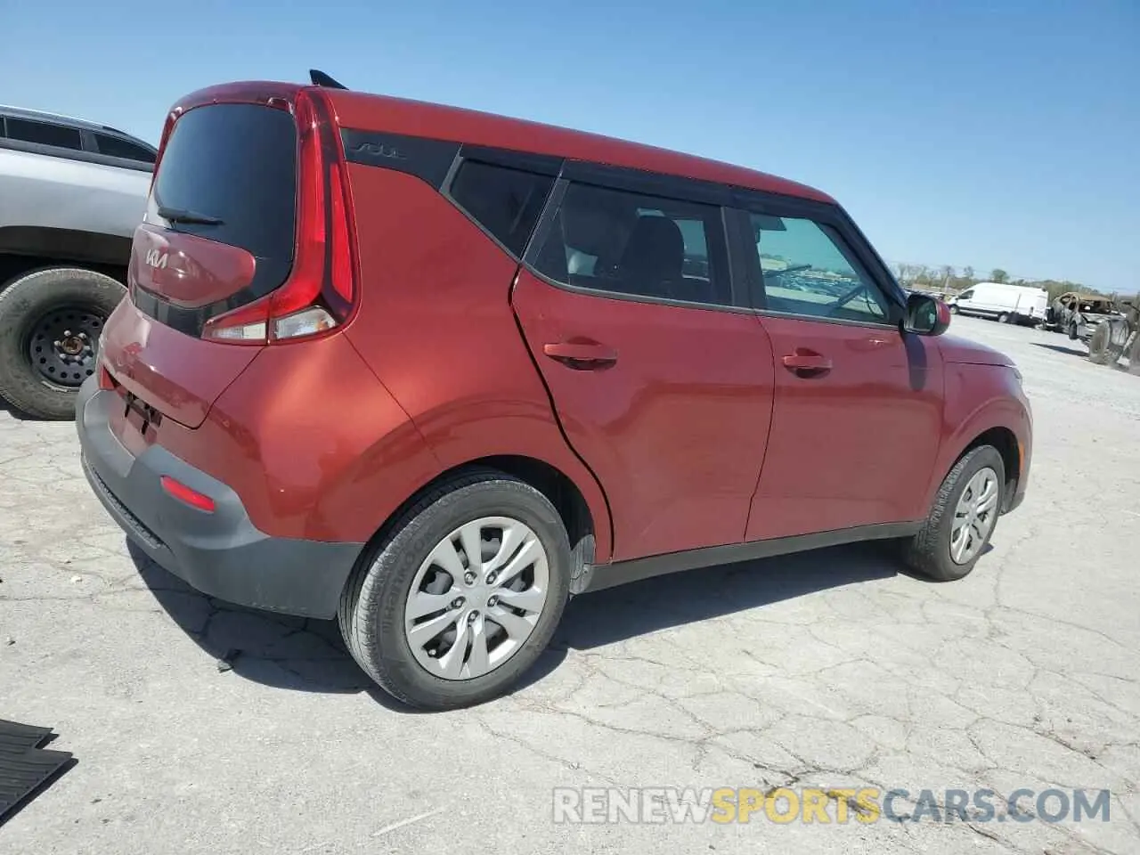 3 Photograph of a damaged car KNDJ23AU4N7820033 KIA SOUL 2022