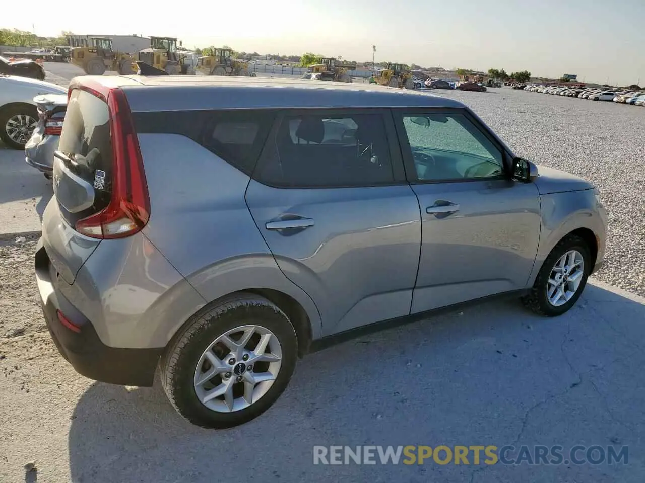3 Photograph of a damaged car KNDJ23AU4N7832067 KIA SOUL 2022