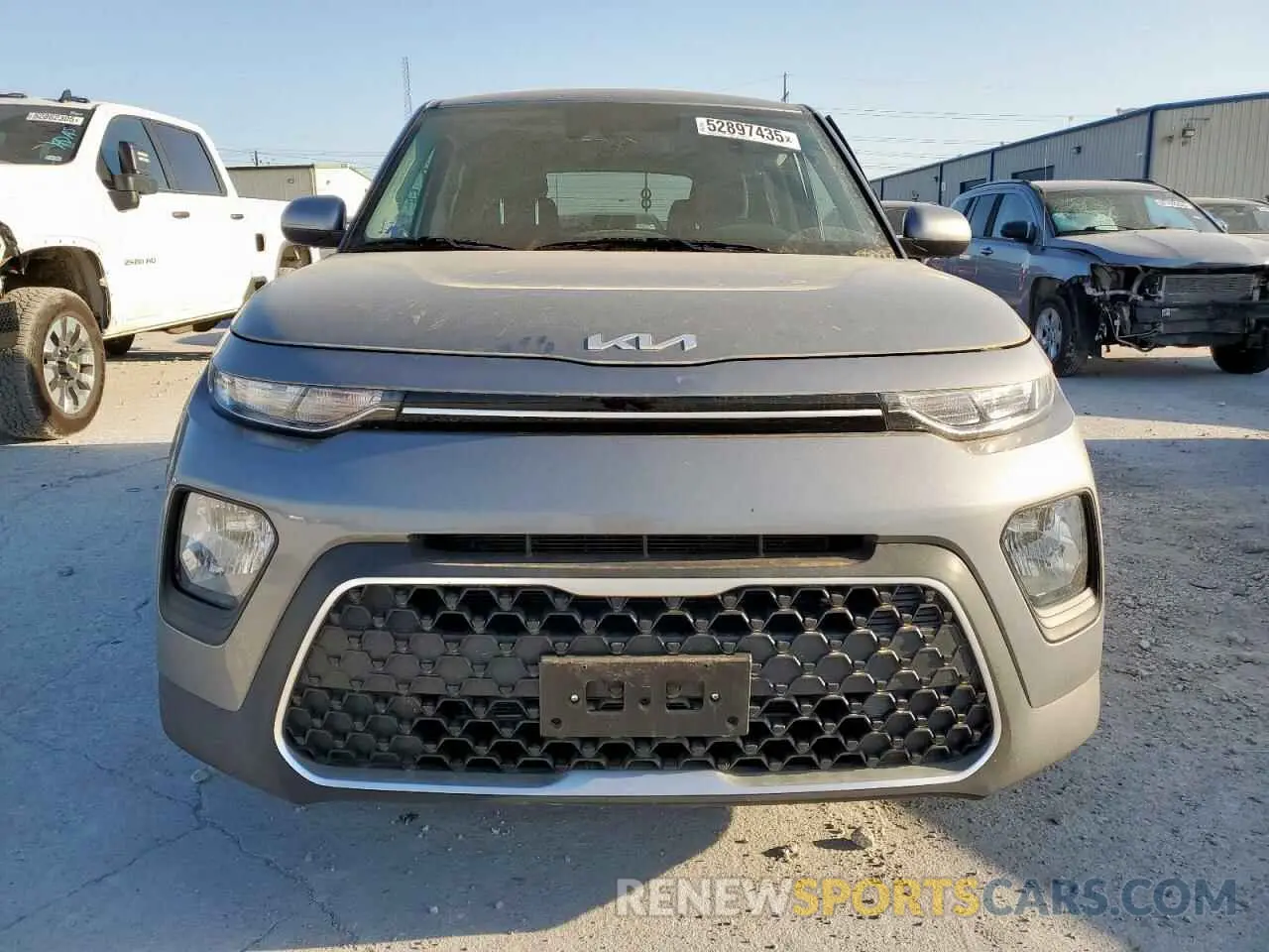 5 Photograph of a damaged car KNDJ23AU4N7832067 KIA SOUL 2022
