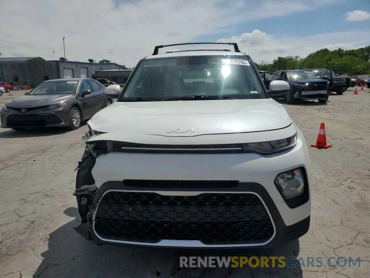 5 Photograph of a damaged car KNDJ23AU5N7153862 KIA SOUL 2022