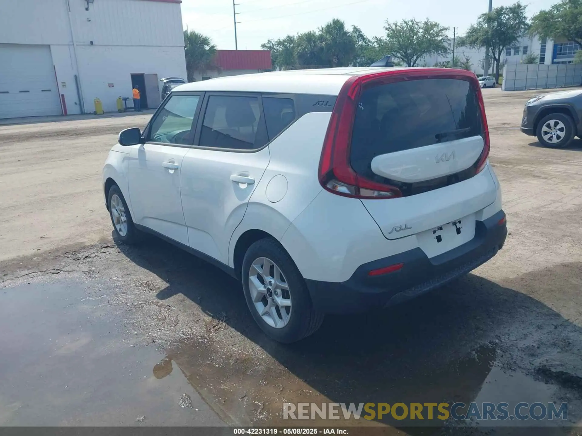 3 Photograph of a damaged car KNDJ23AU5N7155885 KIA SOUL 2022