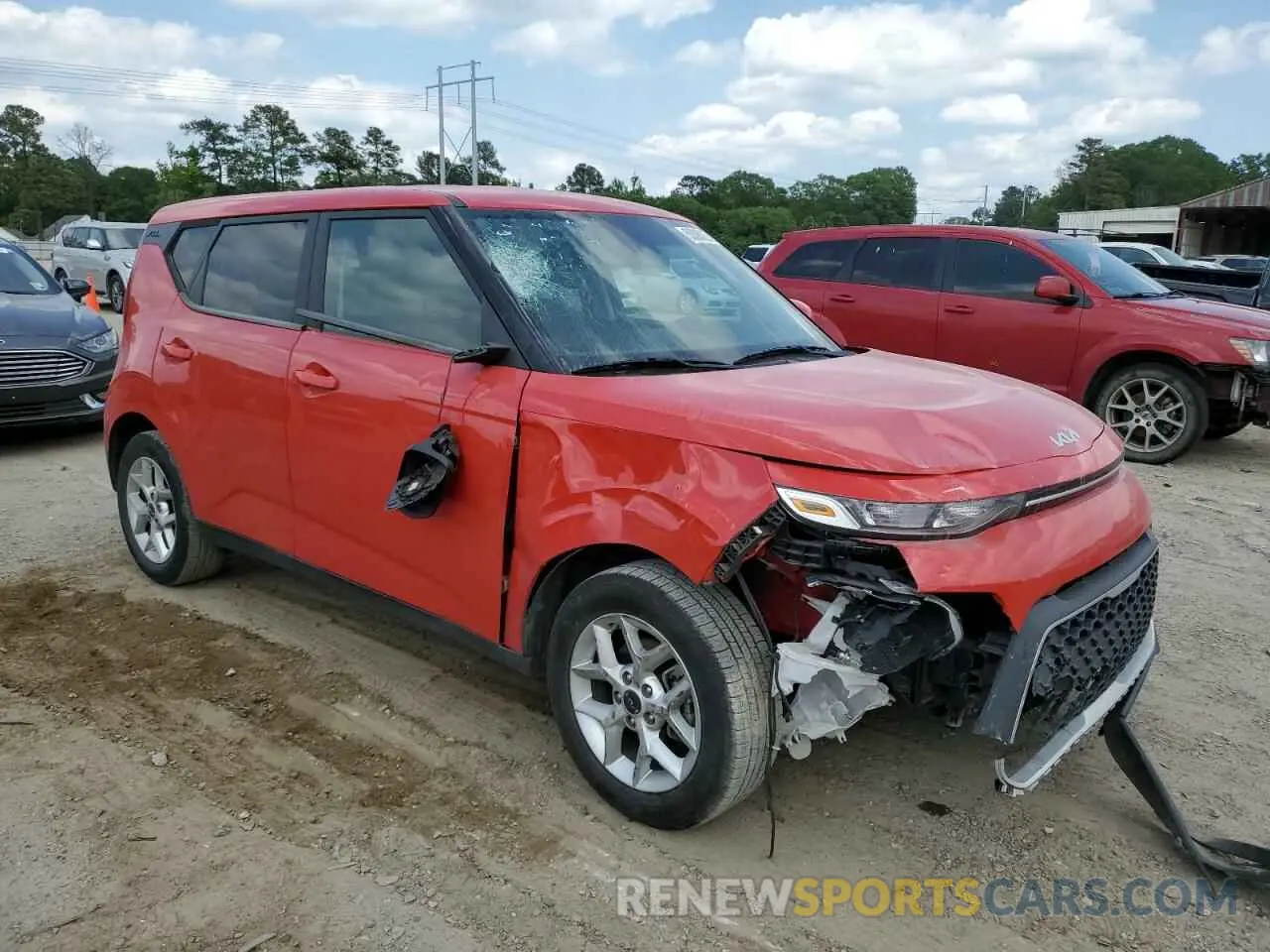 4 Photograph of a damaged car KNDJ23AU5N7167535 KIA SOUL 2022
