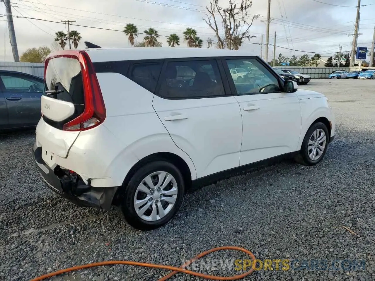 3 Photograph of a damaged car KNDJ23AU5N7170323 KIA SOUL 2022