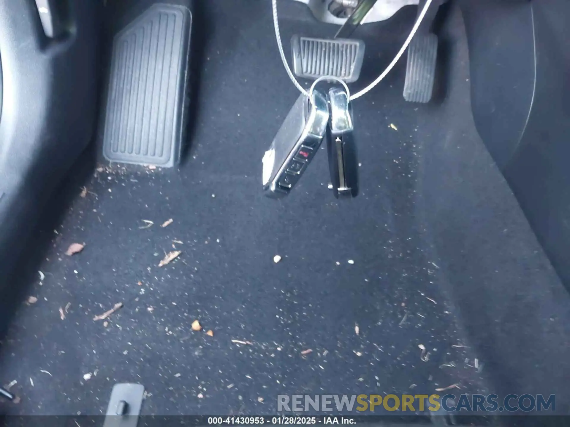 11 Photograph of a damaged car KNDJ23AU5N7182097 KIA SOUL 2022