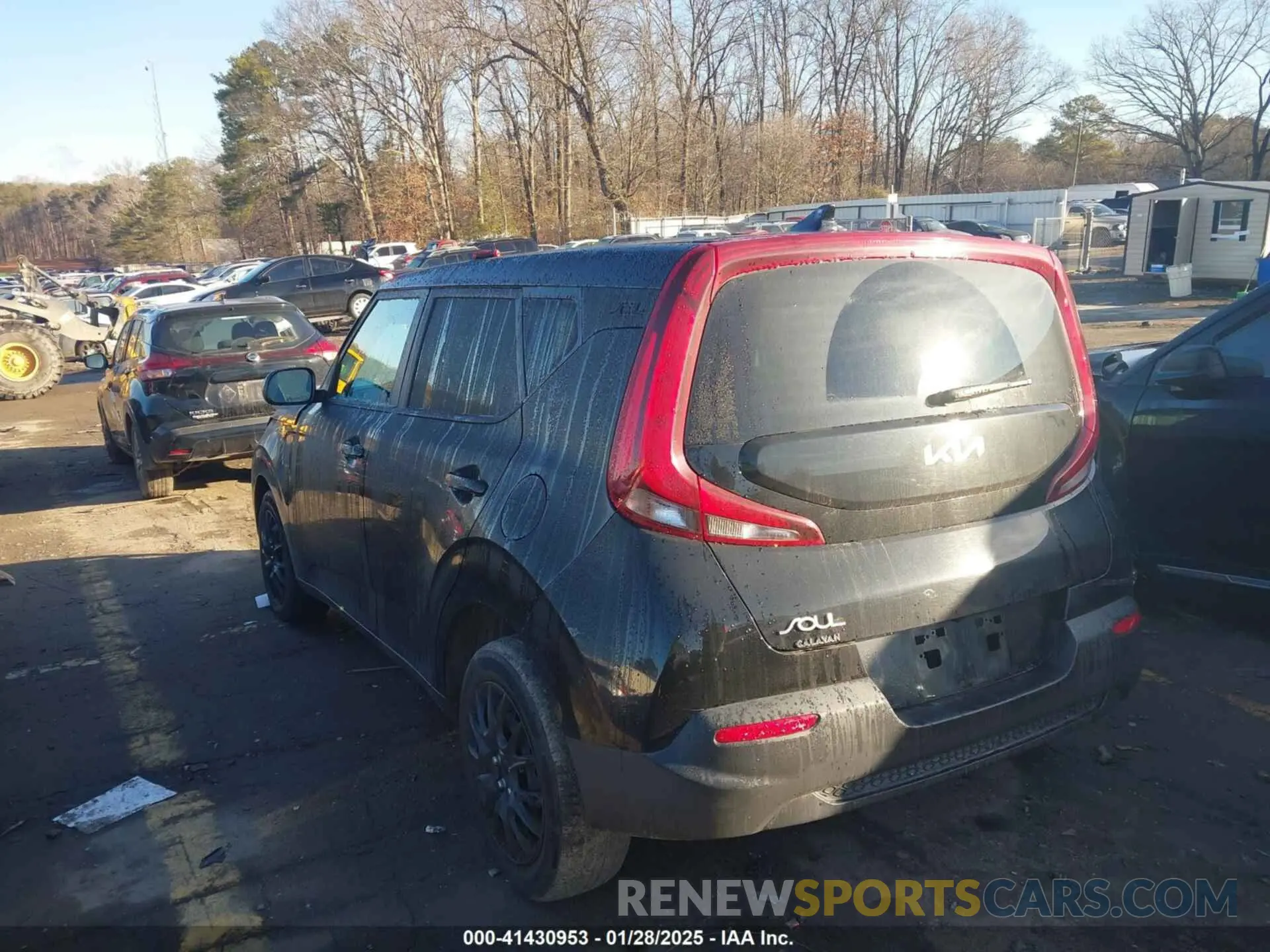 3 Photograph of a damaged car KNDJ23AU5N7182097 KIA SOUL 2022