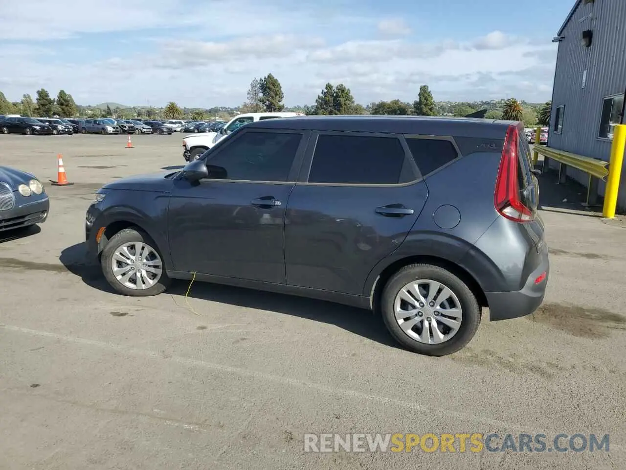2 Photograph of a damaged car KNDJ23AU5N7798480 KIA SOUL 2022